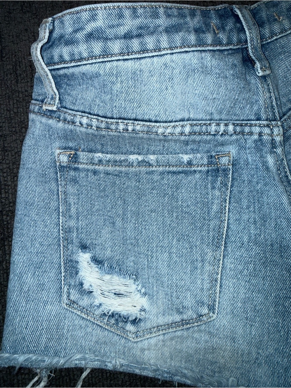 Klique B Distressed Cutoff Denim Shorts Size 27 High Rise Light Wash Jorts - Picture 10 of 12